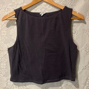 GARAGE basics cropped tank top in a grey/purple
